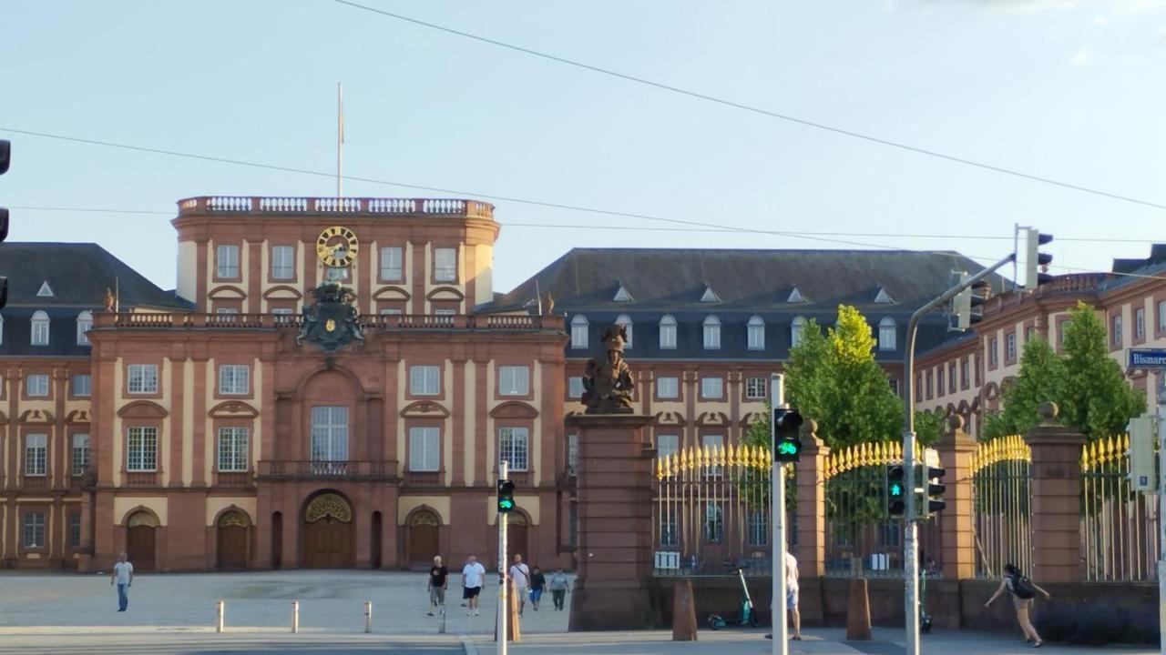 Ferienwohnung Mannheim Zentrum Stadthaus Zimmer 5 Exterior foto